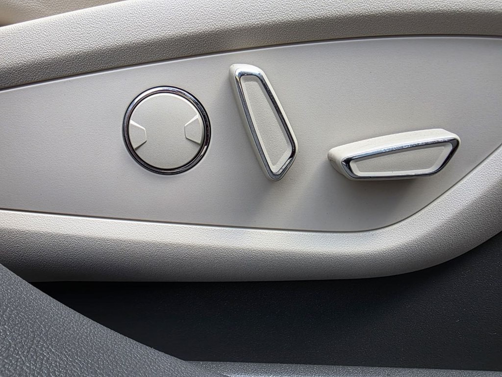 2019 Lincoln Nautilus Image 27