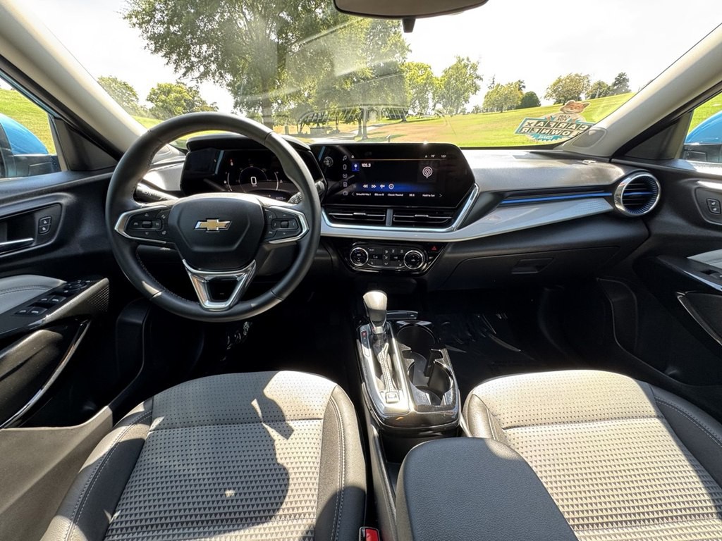 2025 Chevrolet Trax Image 16