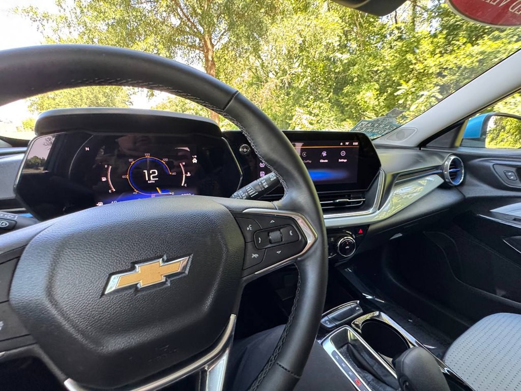 2025 Chevrolet Trax Image 20