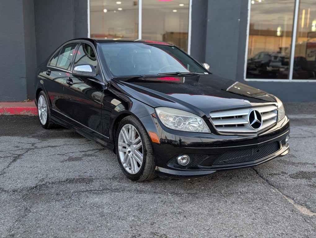 2009 Mercedes-Benz C-Class Image 4