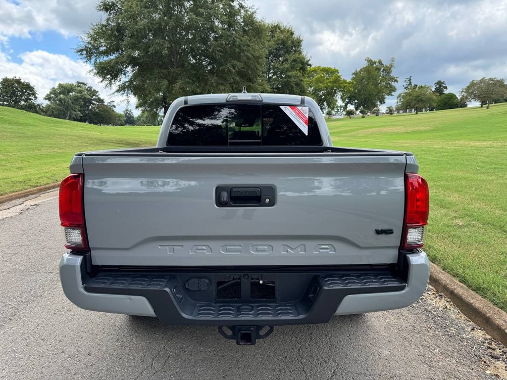 2019 Toyota Tacoma Image 6