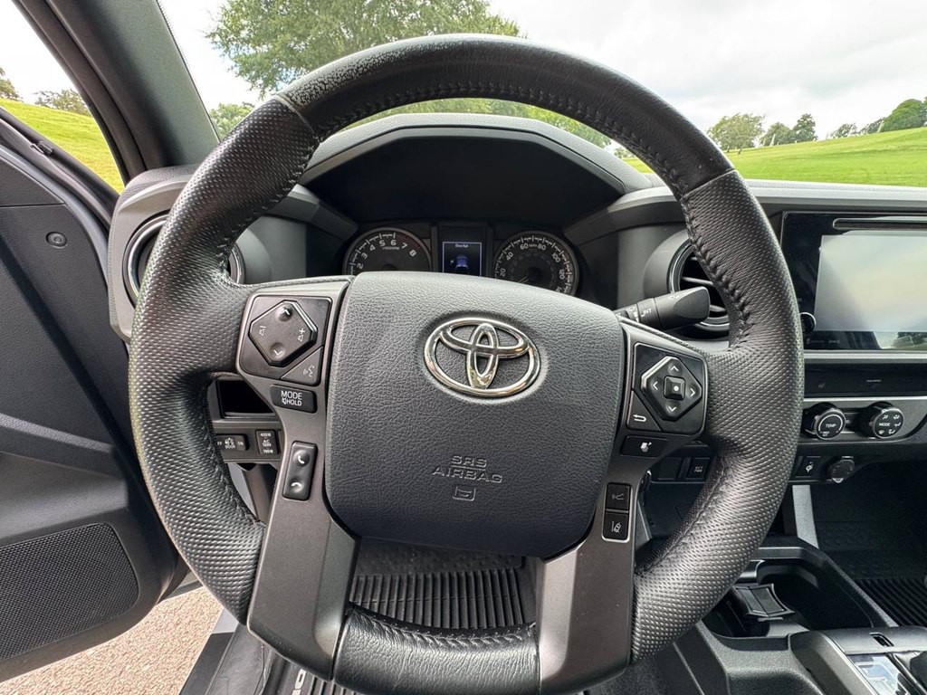 2019 Toyota Tacoma Image 12