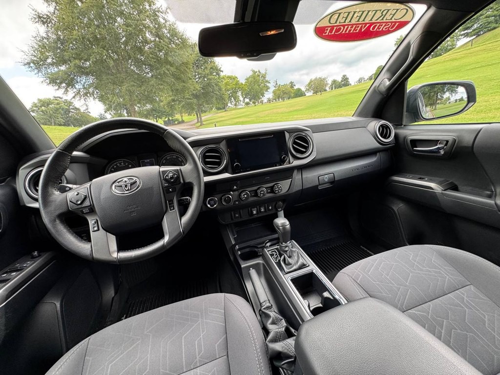 2019 Toyota Tacoma Image 13