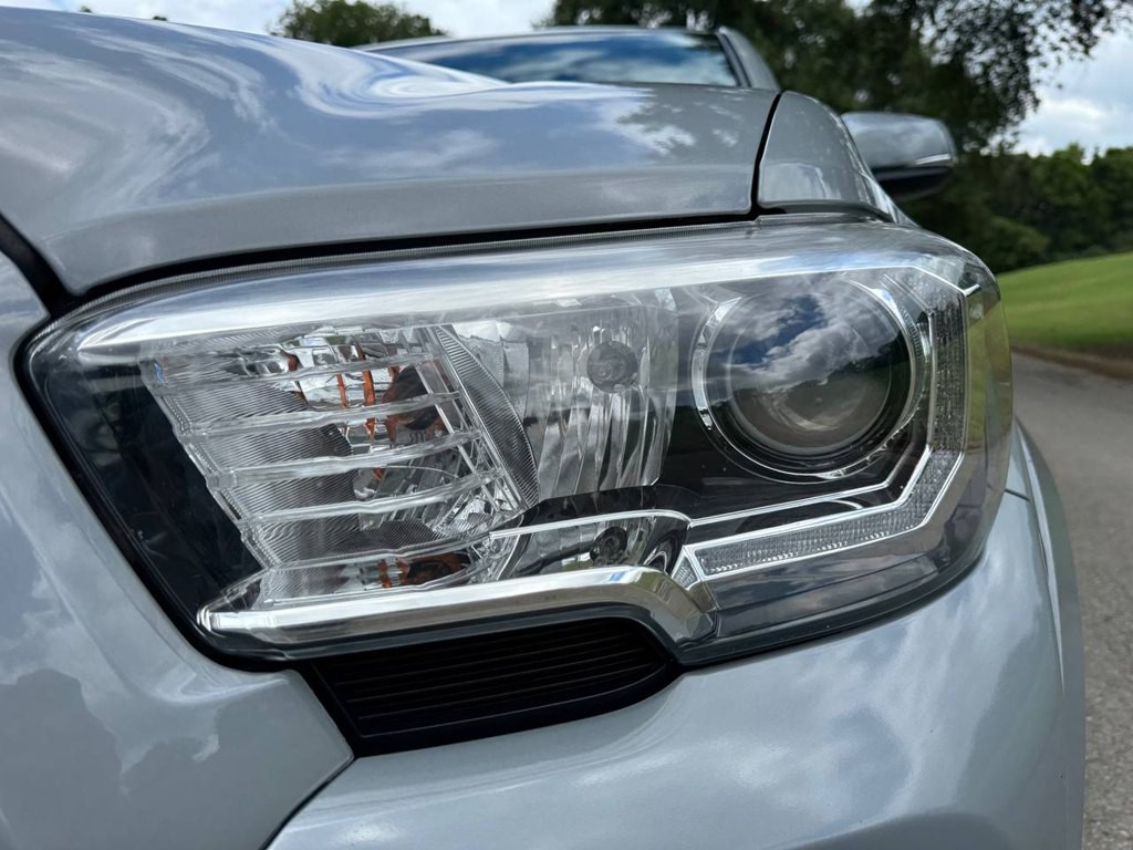 2019 Toyota Tacoma Image 28