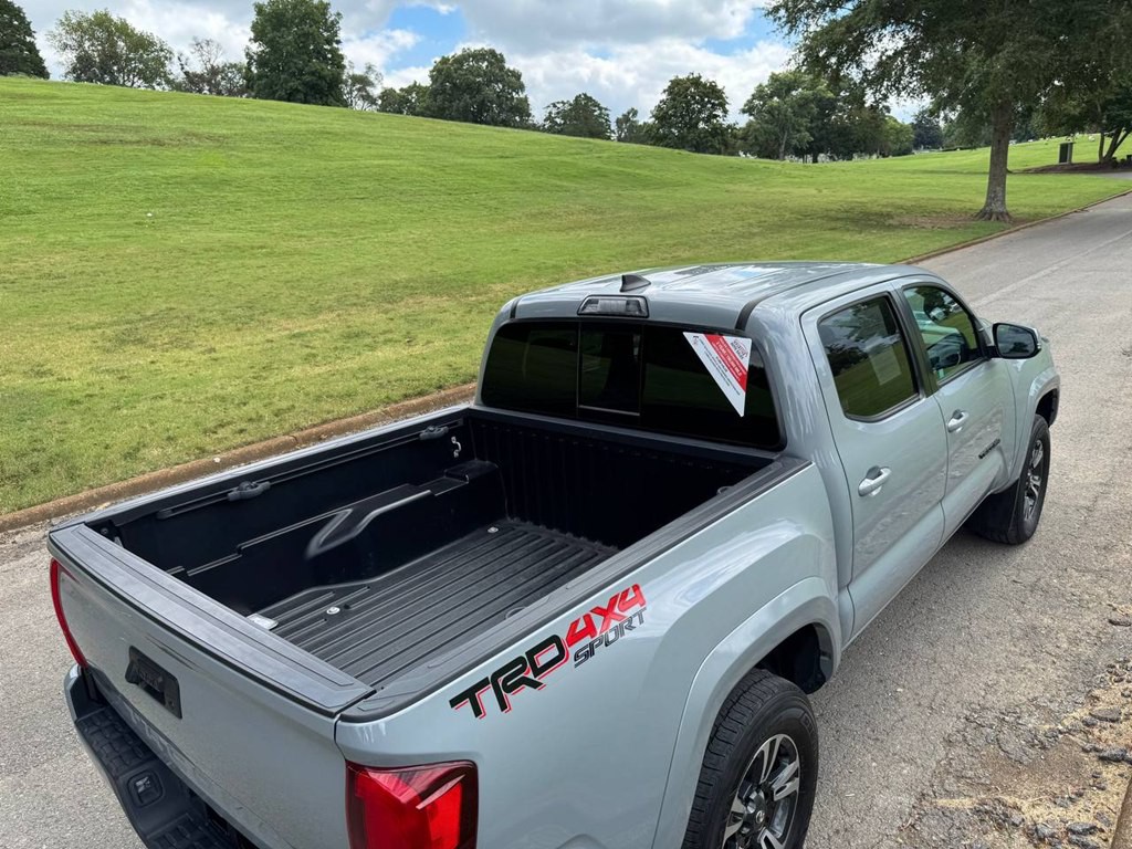 2019 Toyota Tacoma Image 33