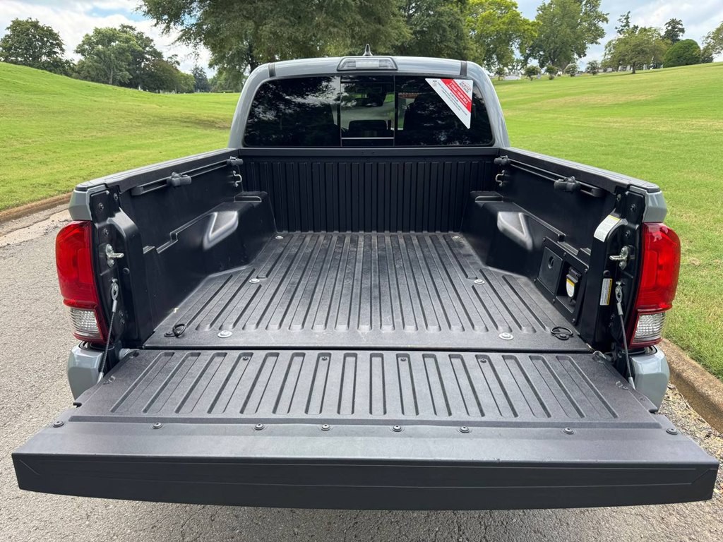 2019 Toyota Tacoma Image 34