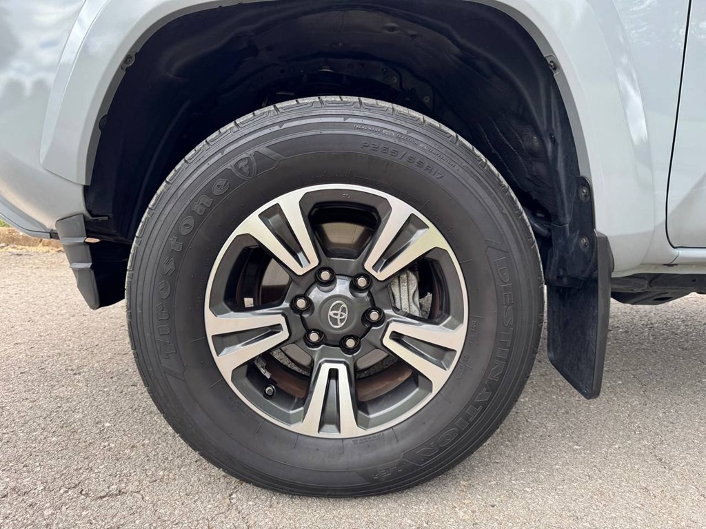 2019 Toyota Tacoma Image 37