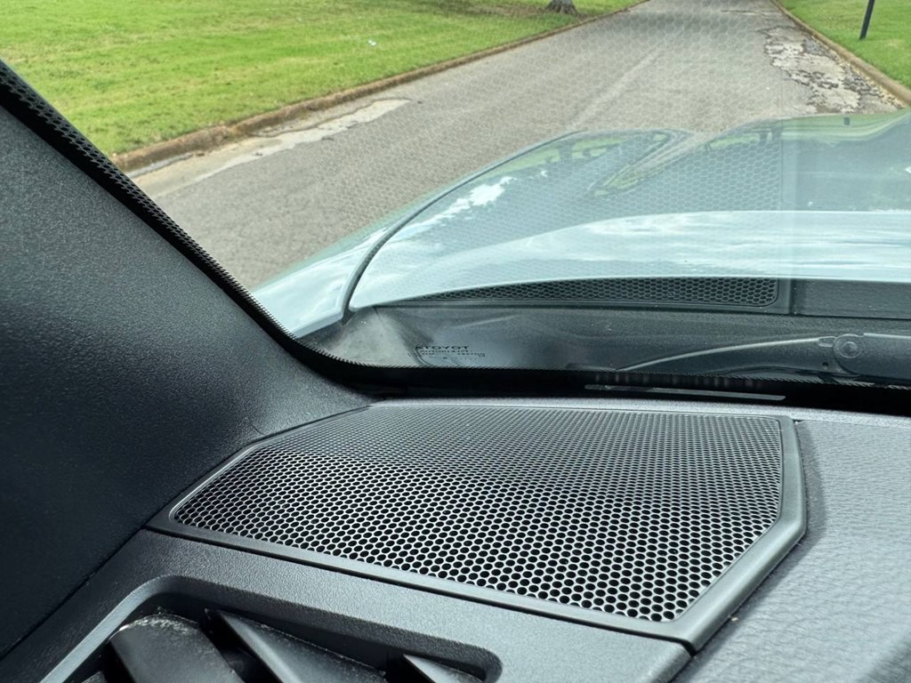 2019 Toyota Tacoma Image 43