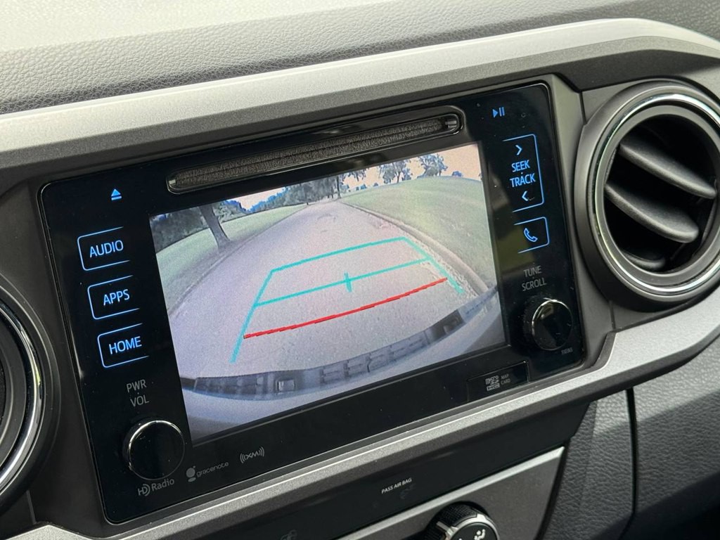 2019 Toyota Tacoma Image 44