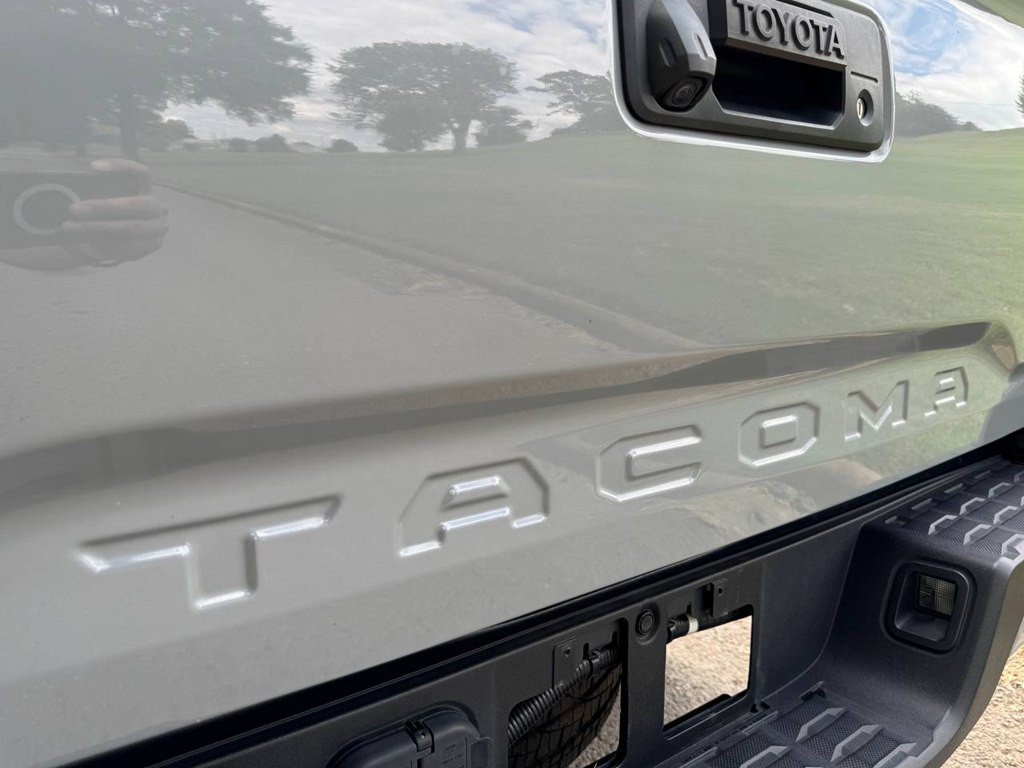 2019 Toyota Tacoma Image 48