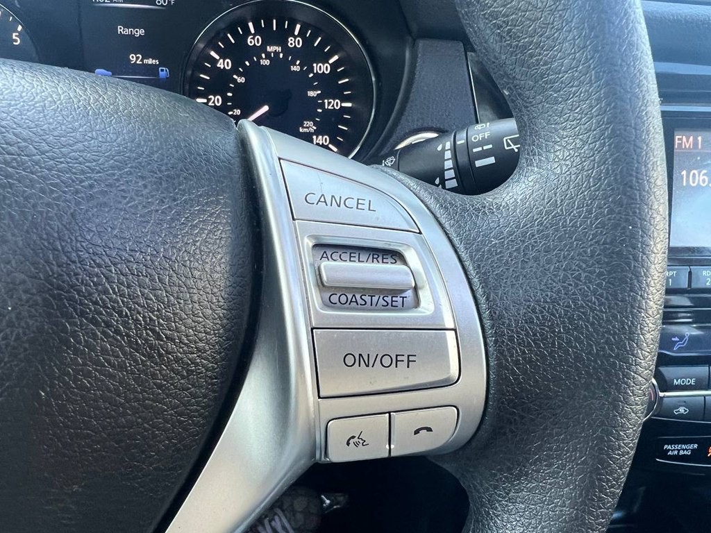 2014 Nissan Rogue Image 23