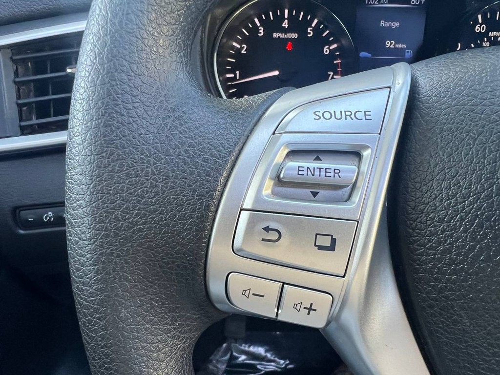 2014 Nissan Rogue Image 24