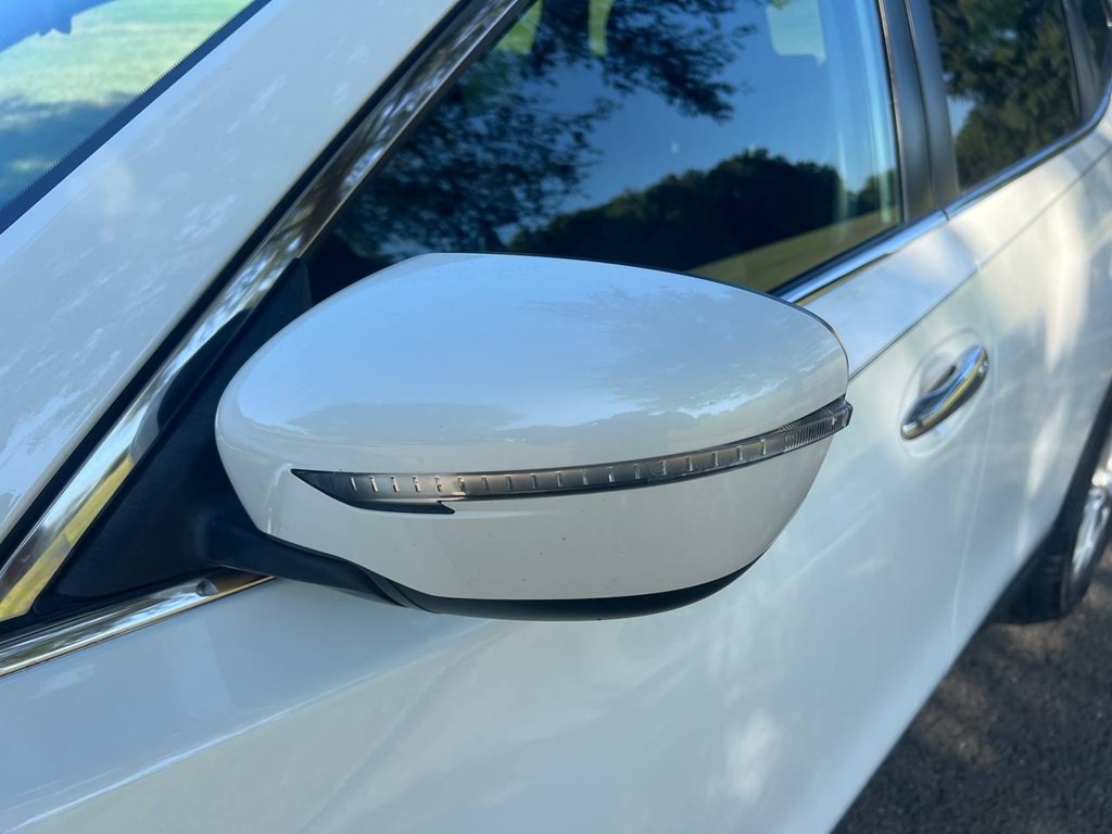 2014 Nissan Rogue Image 34