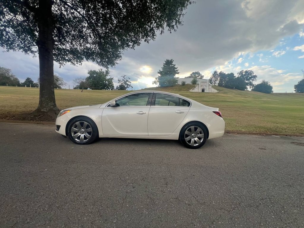 2015 Buick Regal Image 3