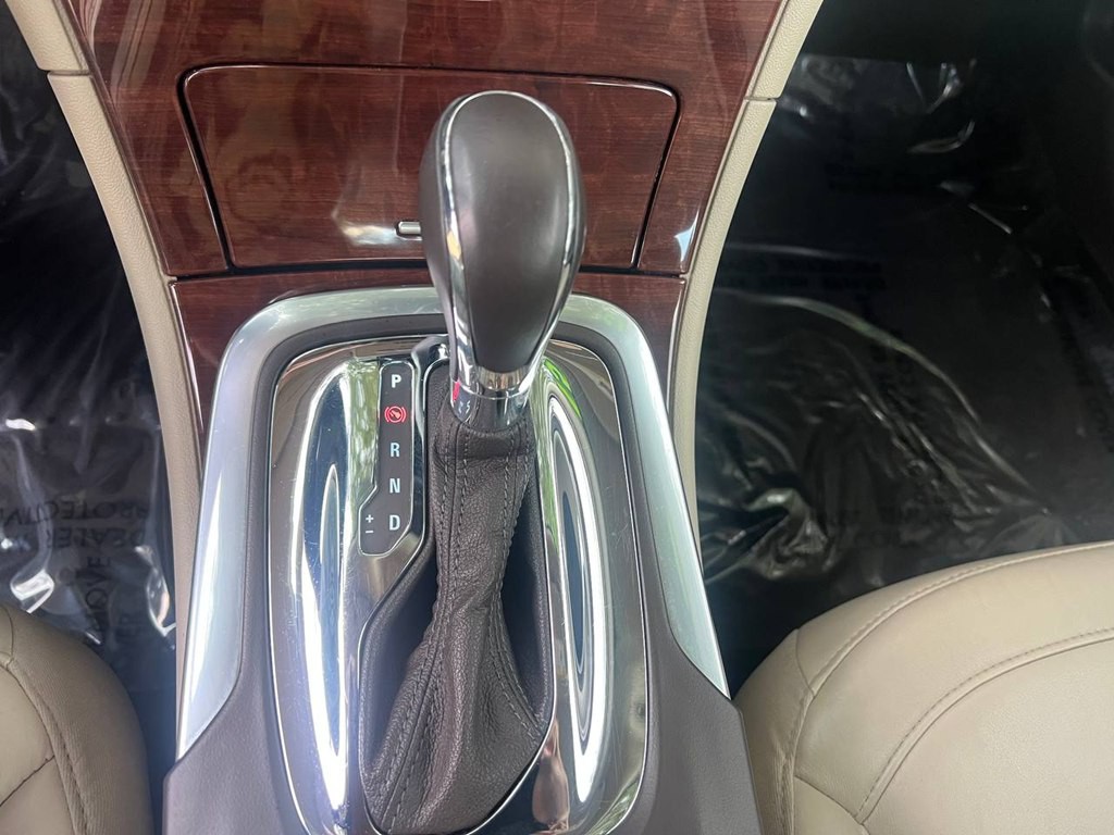 2015 Buick Regal Image 19