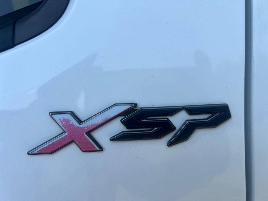 2018 Toyota Tacoma Image 38