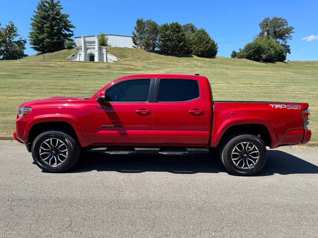 2023 Toyota Tacoma Image 3