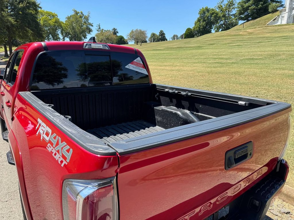 2023 Toyota Tacoma Image 16