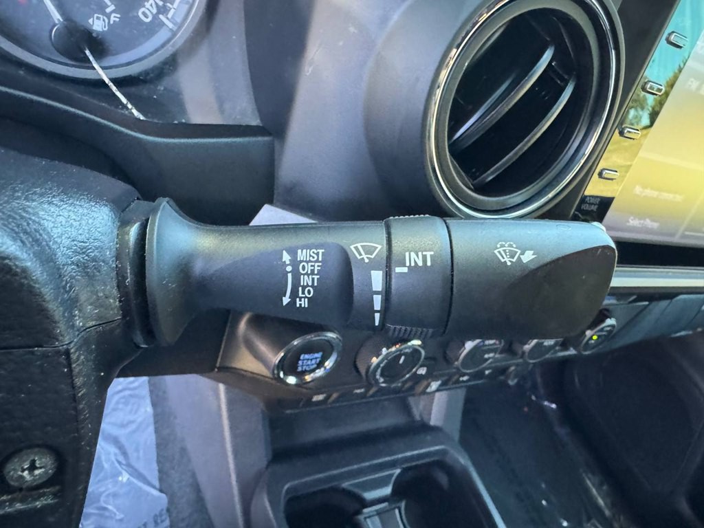 2023 Toyota Tacoma Image 28