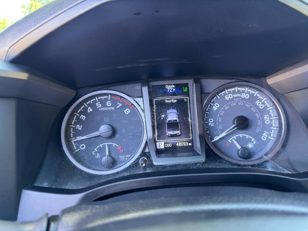 2023 Toyota Tacoma Image 37