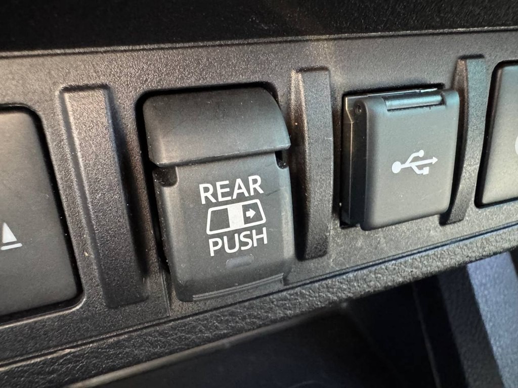 2023 Toyota Tacoma Image 56