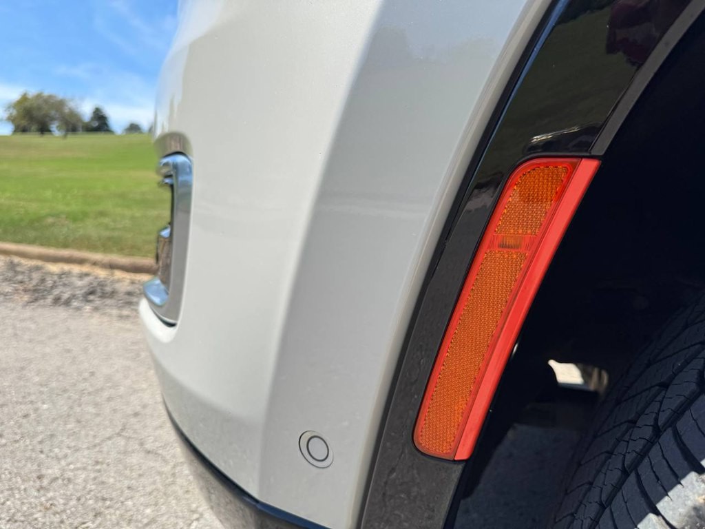 2022 Jeep Wagoneer Image 25