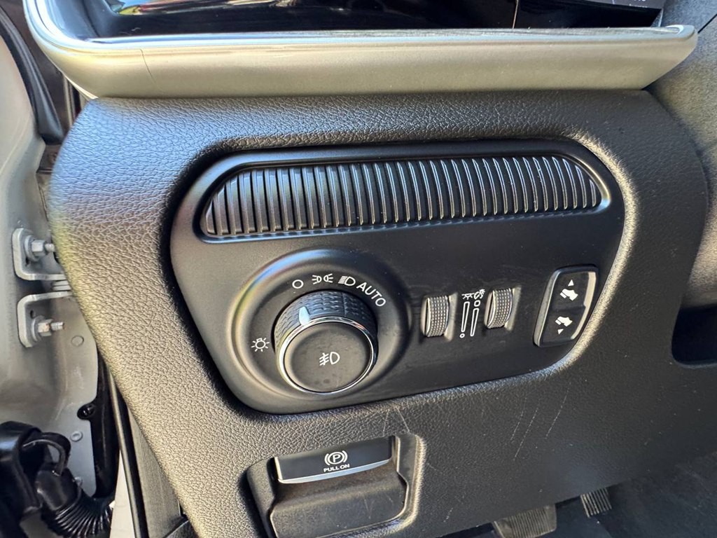2022 Jeep Wagoneer Image 51