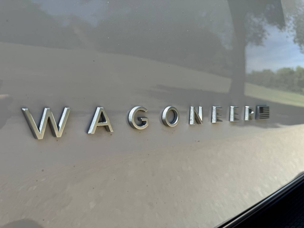 2022 Jeep Wagoneer Image 85