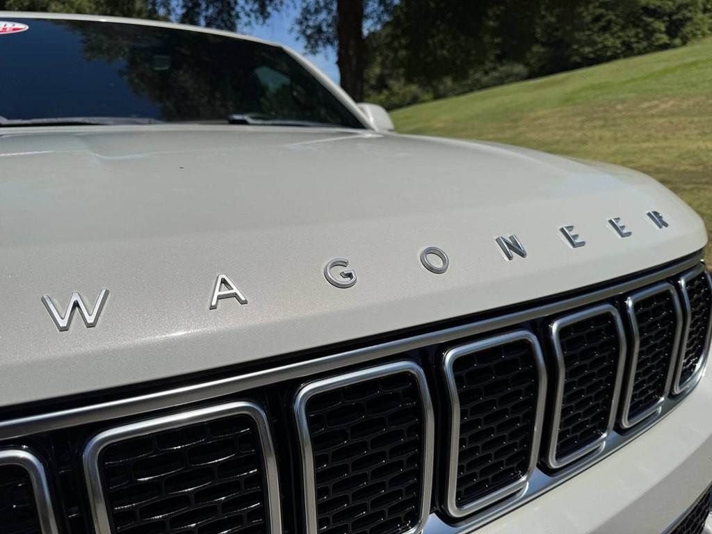 2022 Jeep Wagoneer Image 86