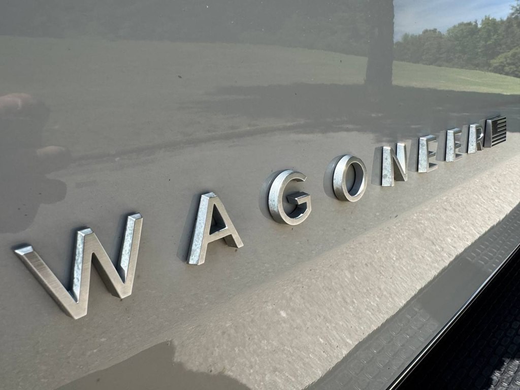 2022 Jeep Wagoneer Image 87