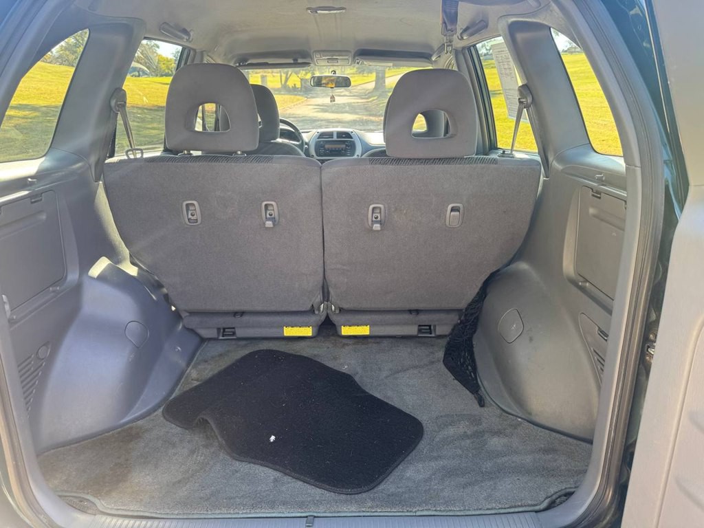 2002 Toyota Rav4 Image 15