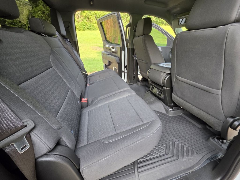 2023 Chevrolet Silverado 1500 Image 15
