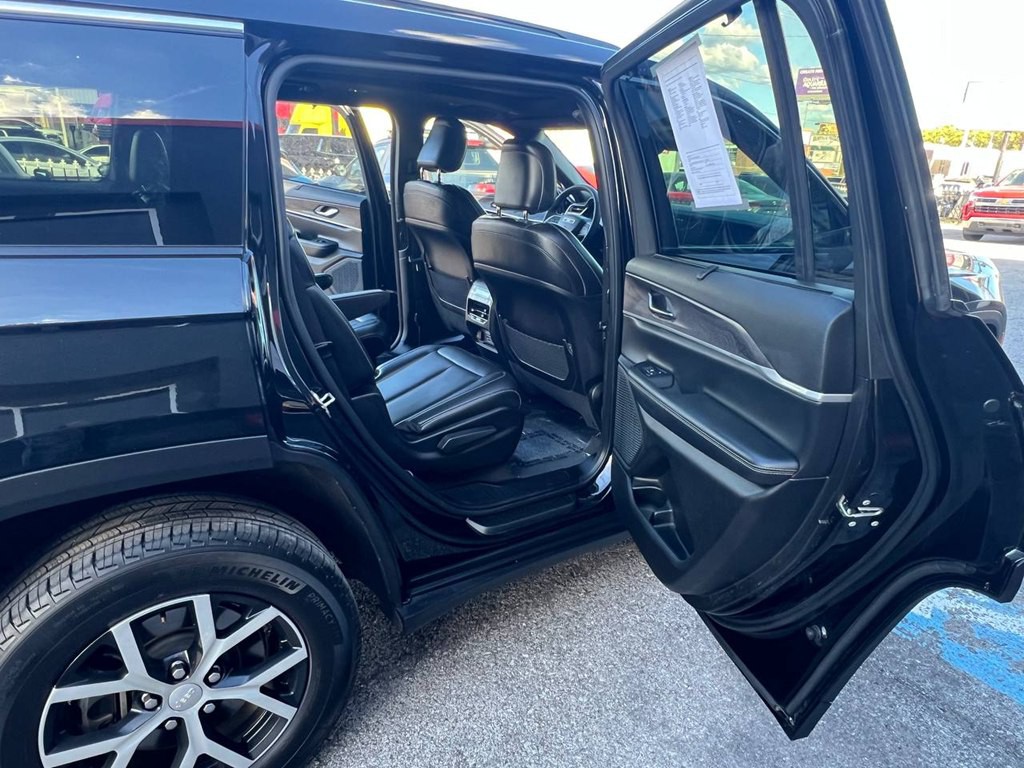 2024 Jeep Grand Cherokee Image 12