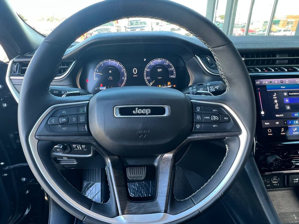 2024 Jeep Grand Cherokee Image 16