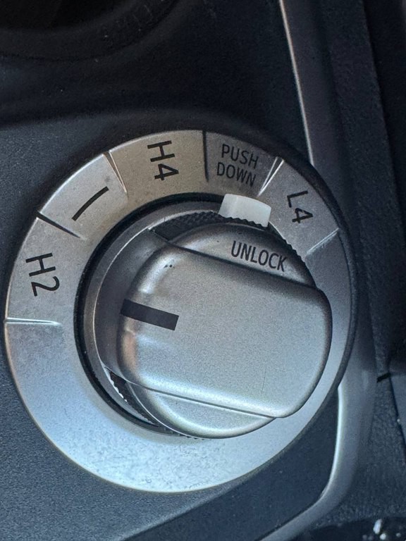 2024 Toyota 4Runner Image 26