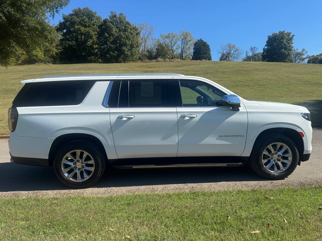 2021 Chevrolet Suburban Image 6
