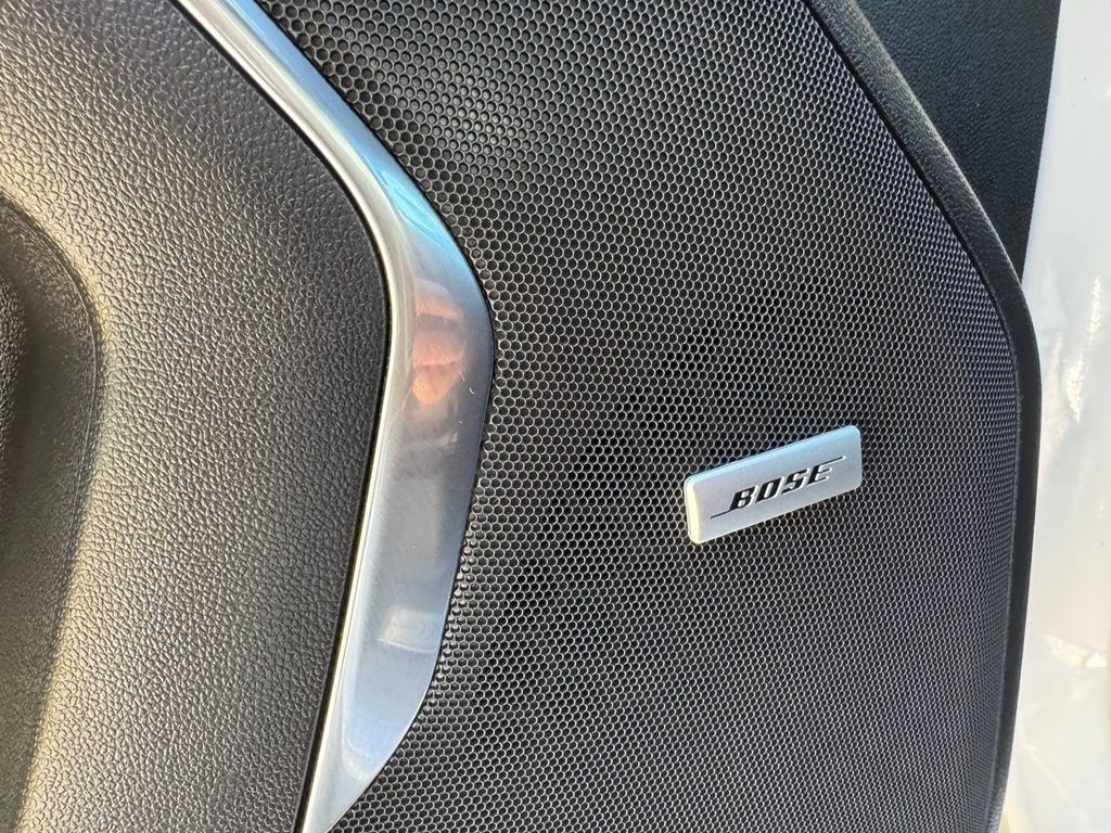 2021 Chevrolet Suburban Image 21