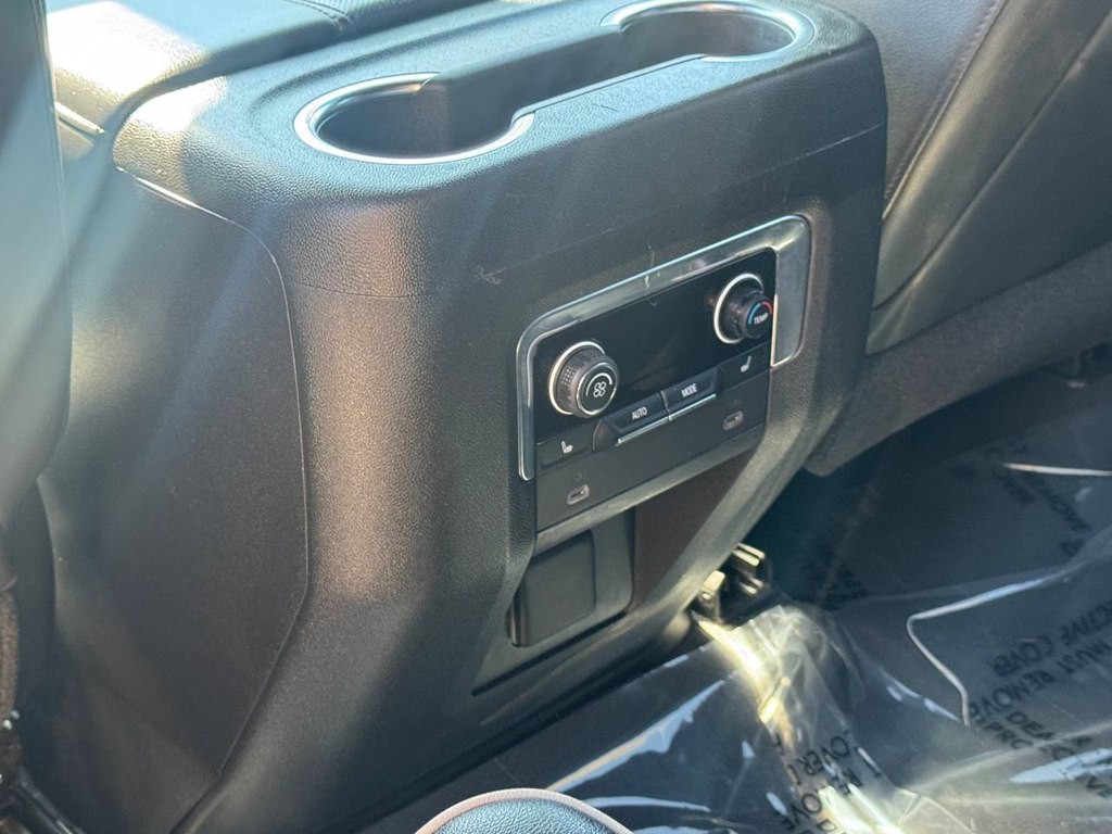 2021 Chevrolet Suburban Image 47