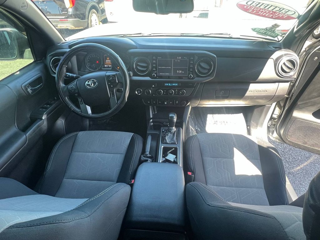 2021 Toyota Tacoma Image 16