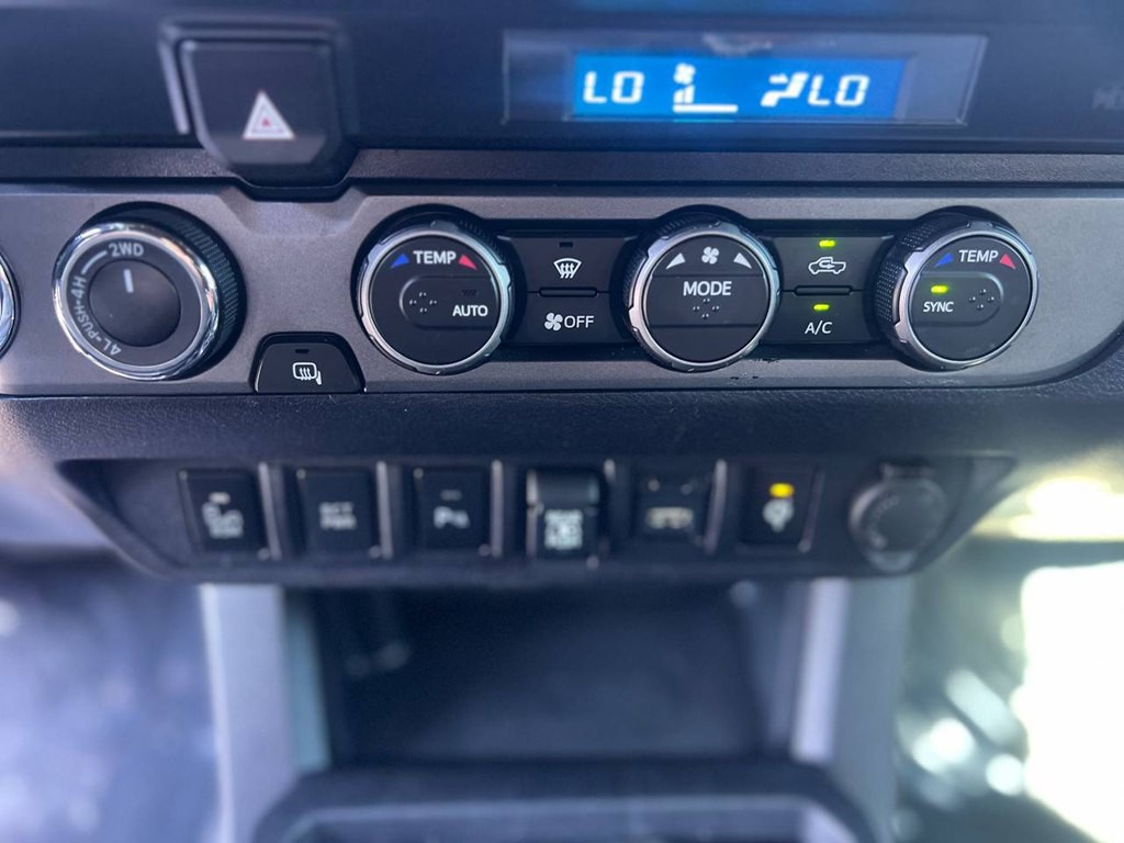 2021 Toyota Tacoma Image 20