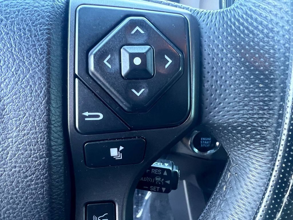 2021 Toyota Tacoma Image 25