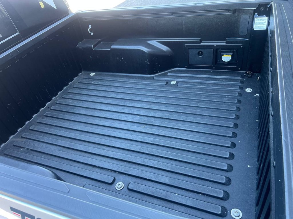 2021 Toyota Tacoma Image 38