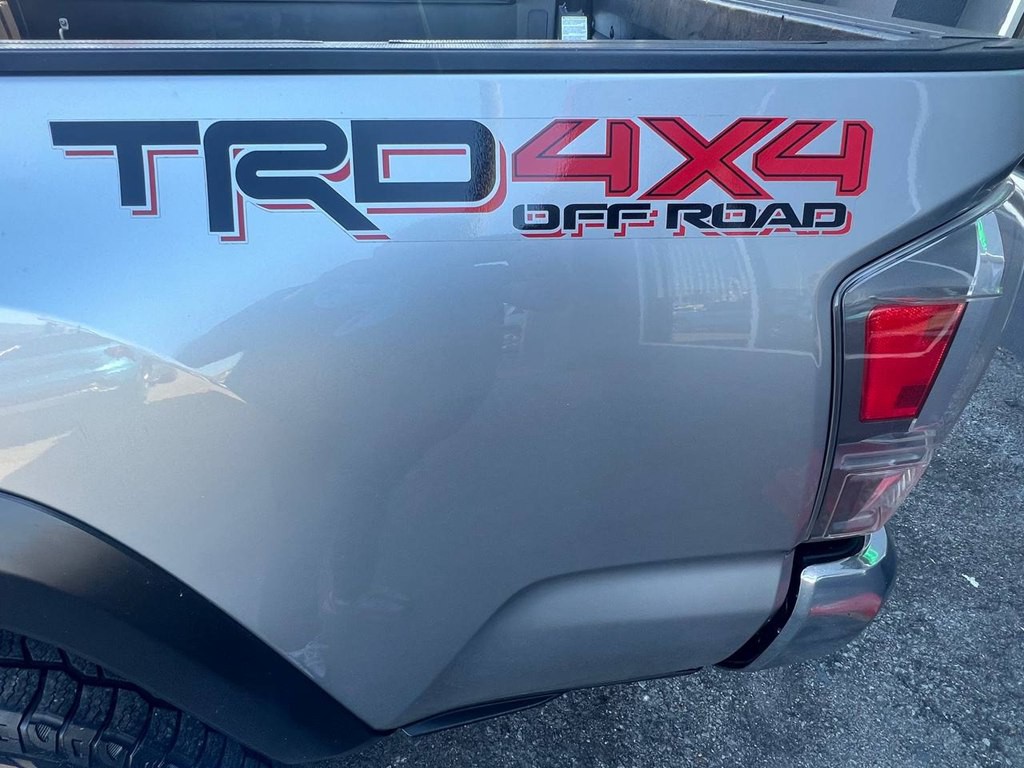 2021 Toyota Tacoma Image 44