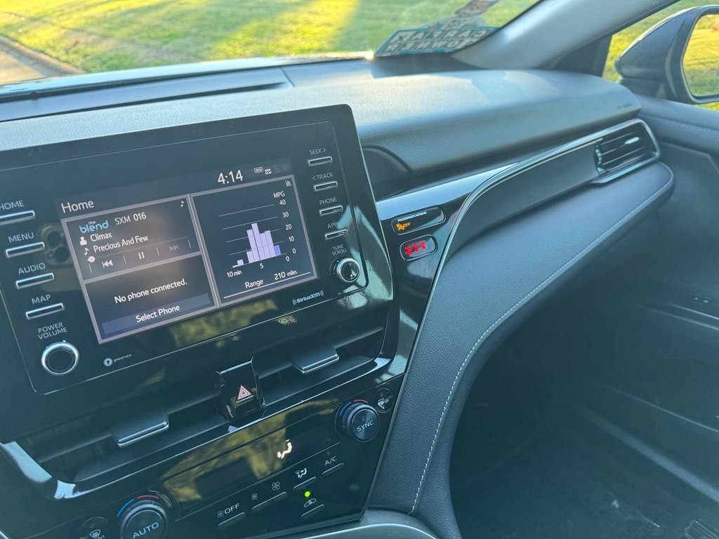 2024 Toyota Camry Image 30