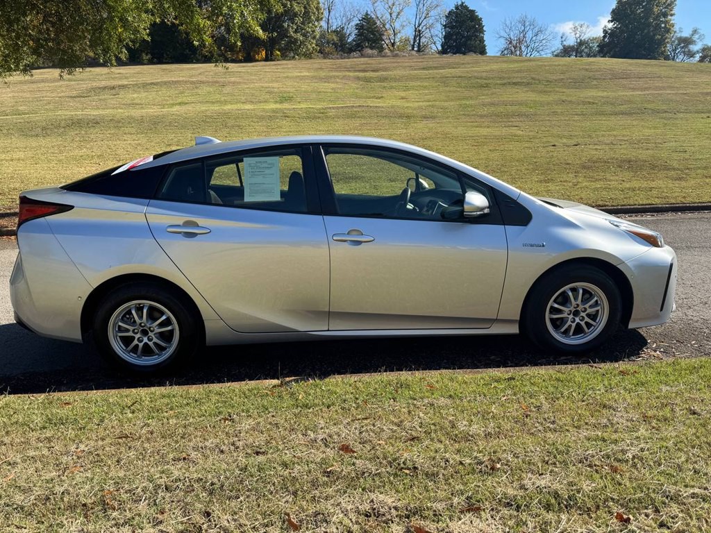 2022 Toyota Prius Image 7