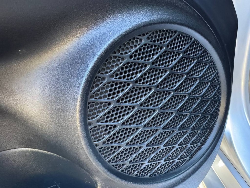 2022 Toyota Prius Image 30