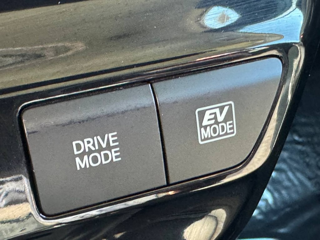 2022 Toyota Prius Image 39