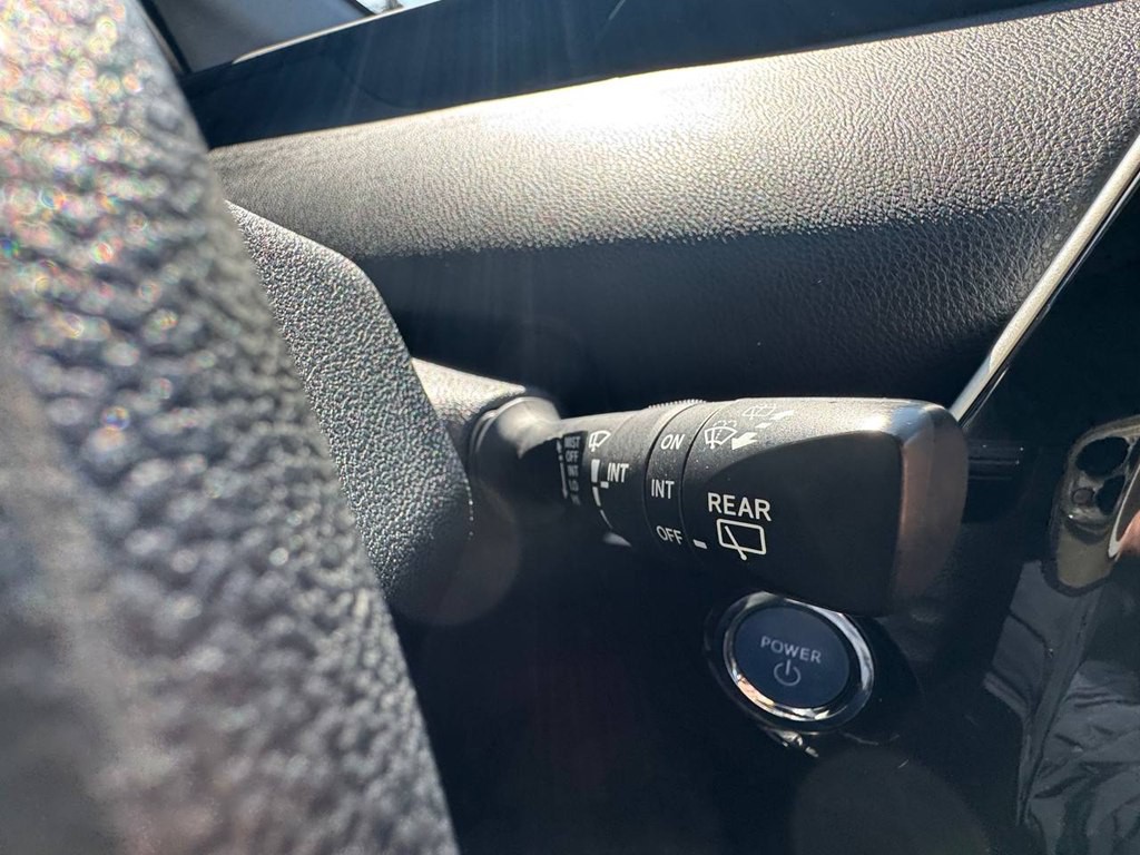 2022 Toyota Prius Image 40