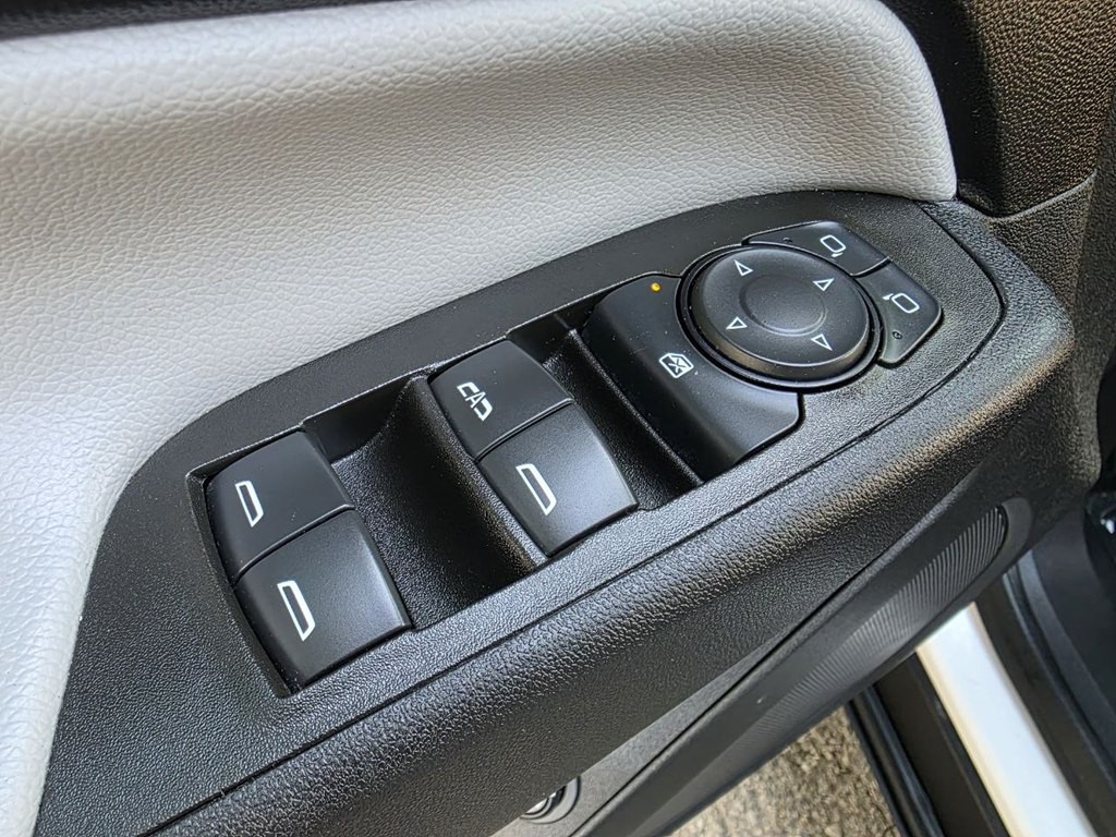 2024 Chevrolet Equinox Image 15