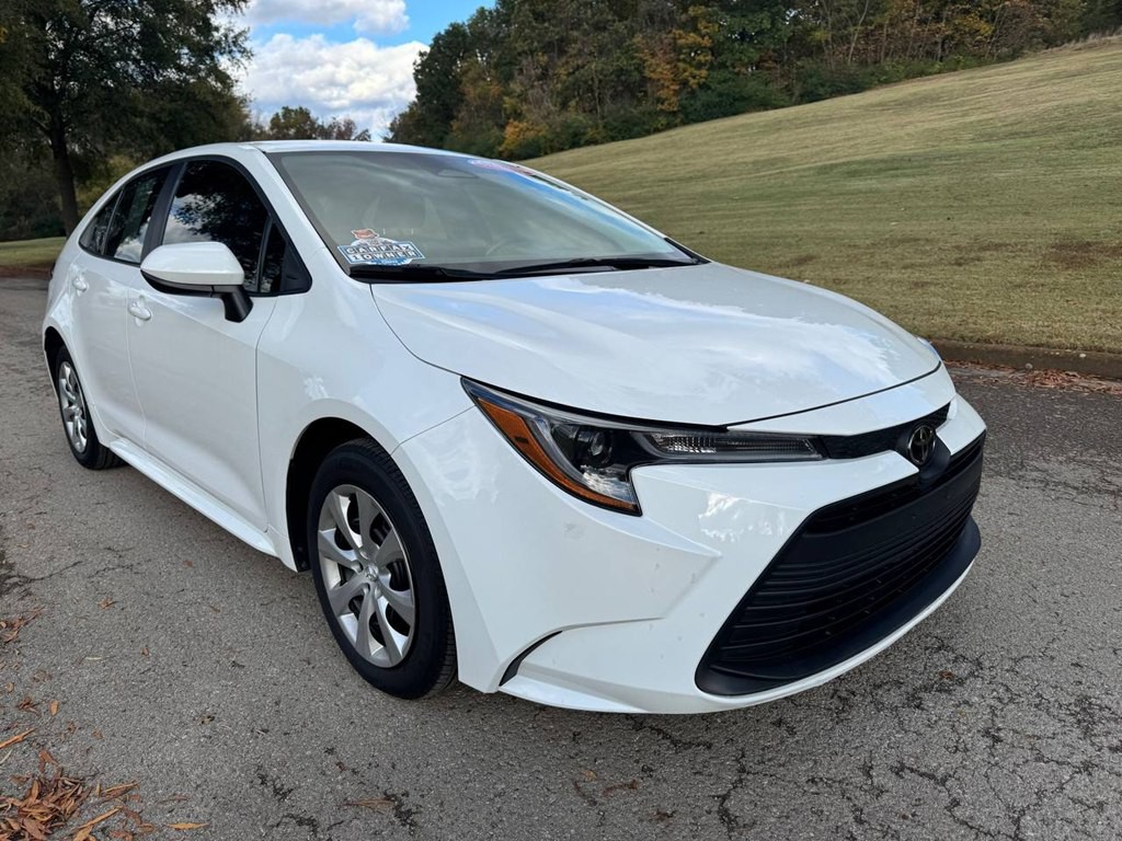 2024 Toyota Corolla Image 8